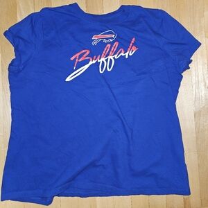 Nike Buffalo Graphic Women's Top XXL